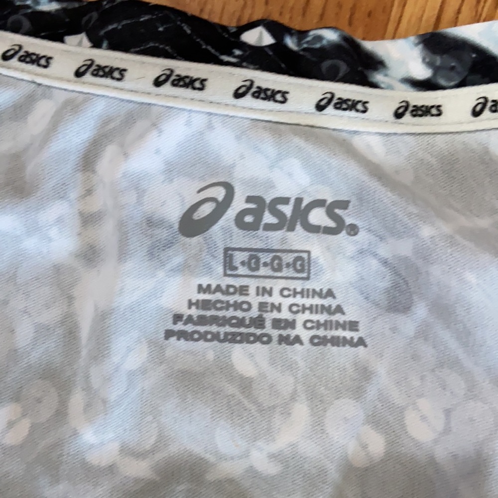 ASICS Running Tee - Picture 3 of 6